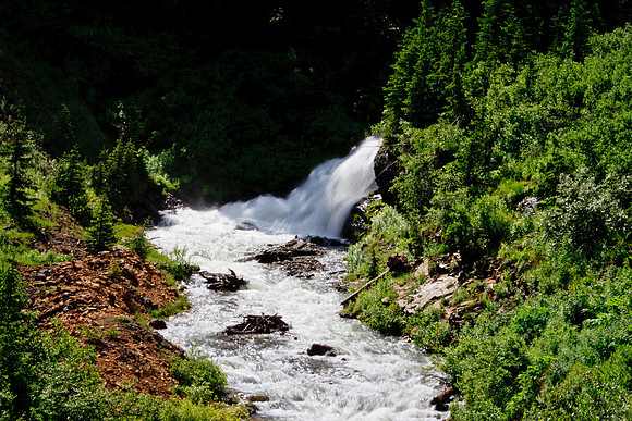 Road to Immogene Pass